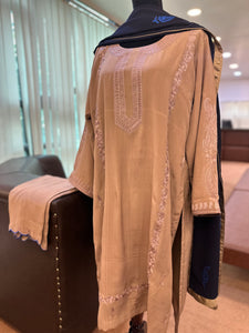 Pure crepe embroidered suit pbks890