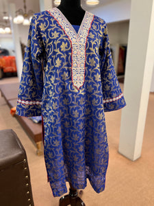 kurta with tilla