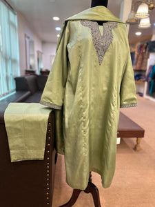 Puresilk Handtilla suit 3 piece